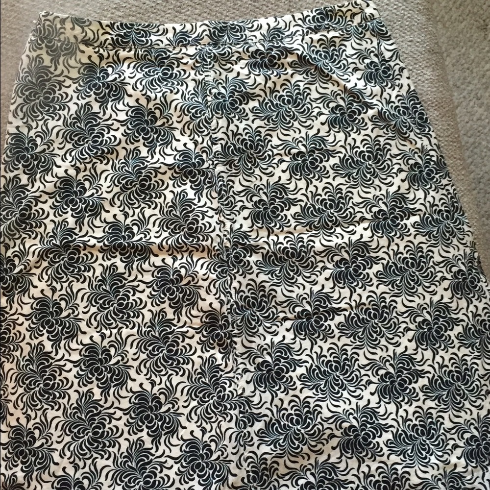 Gap Skirt